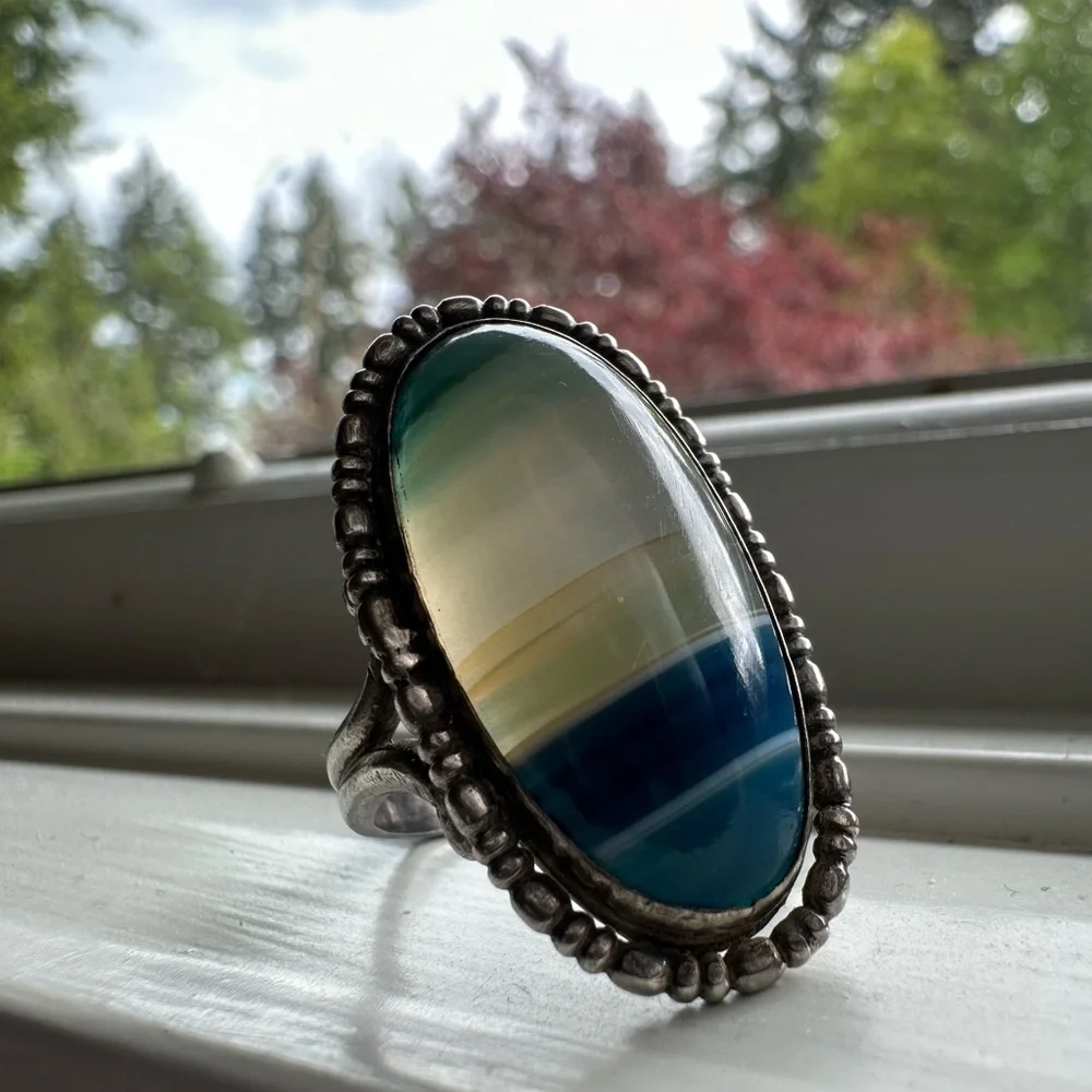 Luminous banded agate sterling silver ring size 7 - Picture 5 of 5
